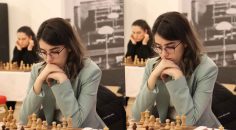 SATRANÇTA KADIN BÜYÜKUSTA UNVANINI ALDI