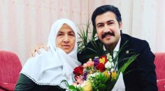 CAHİT ÖZKAN ANNESİNİ KAYBETTİ