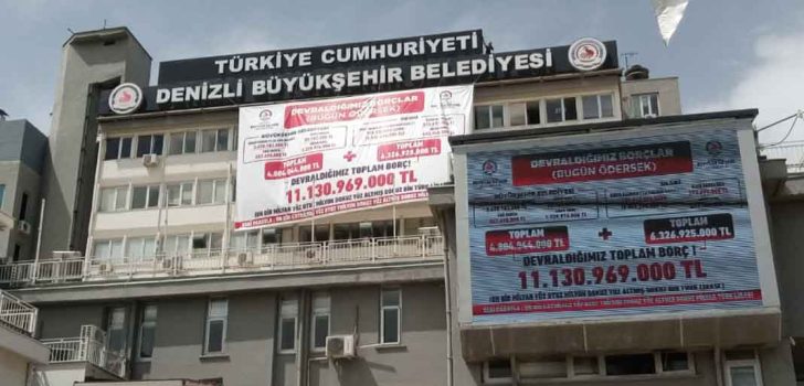 BÜYÜKŞEHİRE TÜRKİYE CUMHURİYETİ GELDİ