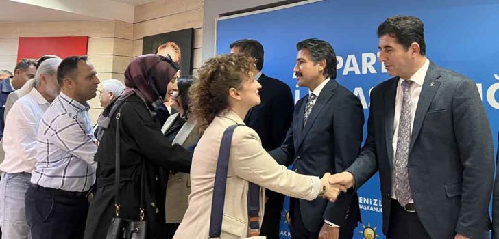 AK PARTİ’DE BAYRAMLAŞMA