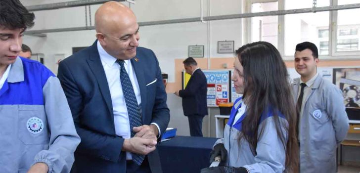“MESLEĞİNİZE VE KAZANIMLARINIZA SAHİP ÇIKIN” 