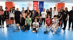 ESKRİM MÜSABAKALARI SONA ERDİ