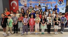 KUPA VE MADALYALARI TÖRENLE VERİLDİ