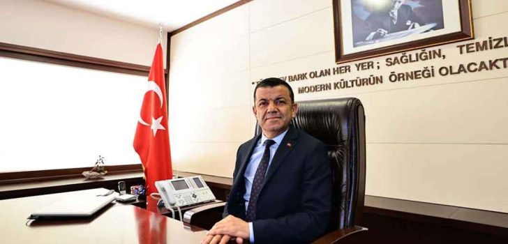 ÇAVUŞOĞLU, ERDOĞAN’IN FOTOĞRAFINI NEDEN KALDIRDIĞINI ACIKLADI