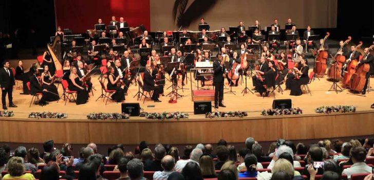 CSO DENİZLİLİLER İÇİN SAHNE ALDI