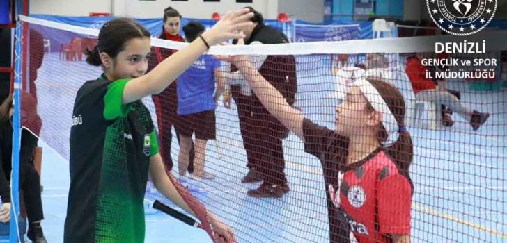 BADMİNTON ŞAMPİYONASI DENİZLİ’DE BAŞLIYOR