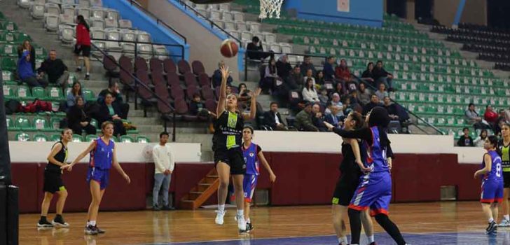 MERKEZEFENDİ’DE BASKETBOL ALTYAPI SEÇMELERİ BAŞLIYOR