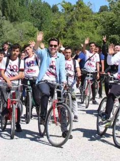 ÇAL’DA GENÇLERDEN BİSİKLET TURU