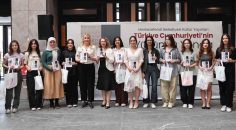 BAŞKAN DOĞAN GENÇLERİ MUTLU GÜNLERİNDE YALNIZ BIRAKMADI