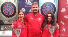 DENİZLİLİ DARTÇILAR ZEHRA GEMİ VE ESMA DOĞAN AVRUPA ŞAMPİYONU