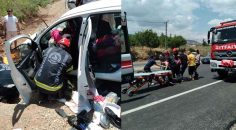 DENİZLİ-MUĞLA YOLUNDA KAZA 4 YARALI