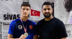 DENİZLİLİ KARATECİ TÜRKİYE İKİNCİSİ