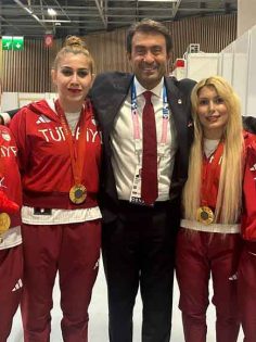 PAÜ’LÜ ÖĞRENCİLER OLİMPİYAT ŞAMPİYONU