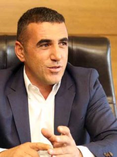 AHMET SELVİ KANSERE YENİK DÜŞTÜ
