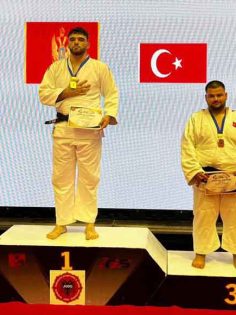 AKINCI BALKAN ÜÇÜNCÜSÜ OLDU