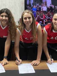 BELEDİYESPOR VOLEYBOL TAKIMI YENİ TRANSFERLERİYLE SAHNEDE