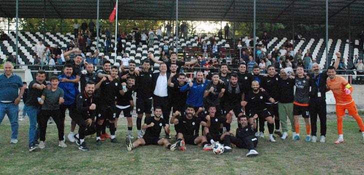 YENİLMEZ ARMADA ÇAL BELEDİYESPOR