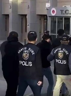 YAŞLI KADINI KANDIRIP, 71 MİLYON LİRASINA EL KOYDULAR