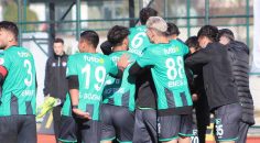 DENİZLİSPOR ŞEYTANIN BACAĞINI KIRDI: 2-1