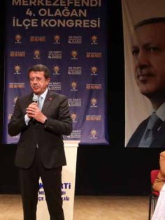 ZEYBEKCİ’DEN İLGİNÇ ÇIKIŞ: ATATÜRK, AK PARTİLİ OLURDU