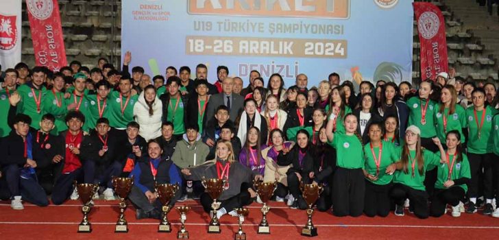 ŞAMPİYONLUK İÇİN NOKTAYI KOYDULAR