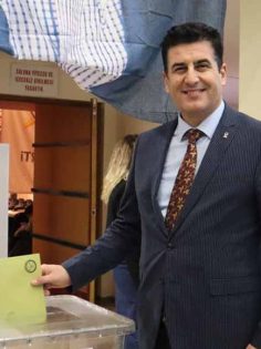 AK PARTİ’DE GÜNGÖR ADAY DEĞİL