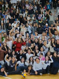 LİDERE ŞAPKA ÇIKARTIN