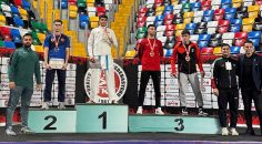 DENİZLİLİ KARATECİLER MADALYALARI TOPLADI