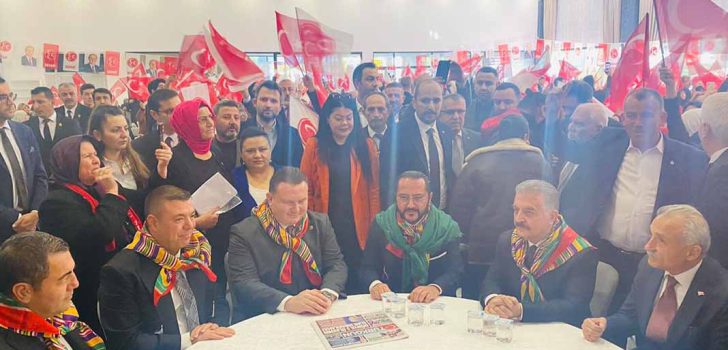 BİR VE BİRLİKTE HİLALE DOĞRU