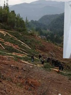 ACIPAYAM’DA TRAKTÖR KEPÇE DEVRİLDİ: 1 ÖLÜ