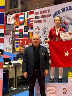 DENİZLİLİ TAEKWONDOCU CEYDA BALKAN İKİNCİSİ OLDU