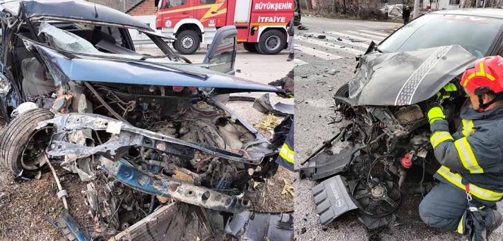 ÇAMELİ’DE ZİNCİRLEME KAZA: 3 YARALI ÇAMELİ’DE ZİNCİRLEME KAZA: 3 YARALI