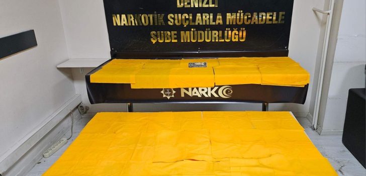 448 BİN KULLANIMLIK UYUŞTURUCU YAKALANDI