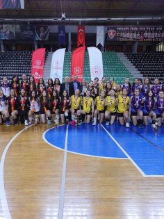 ÖDÜLLER SAHİPLERİNİ BULDU