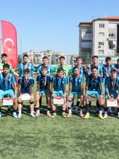 FUTBOL’DA YARI FİNAL BİLETLERİ SAHİPLERİNİ BULDU