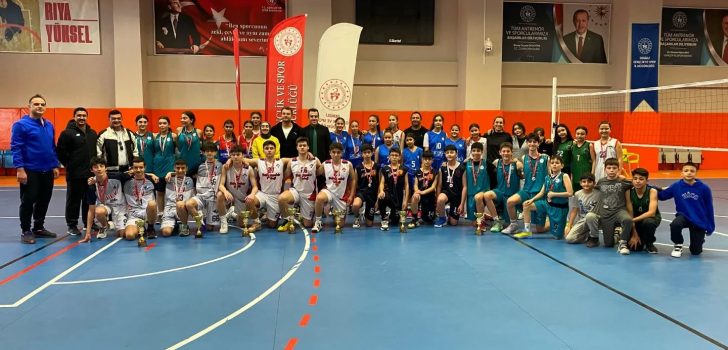 YILDIZLAR SAHNESİ SONA ERDİ