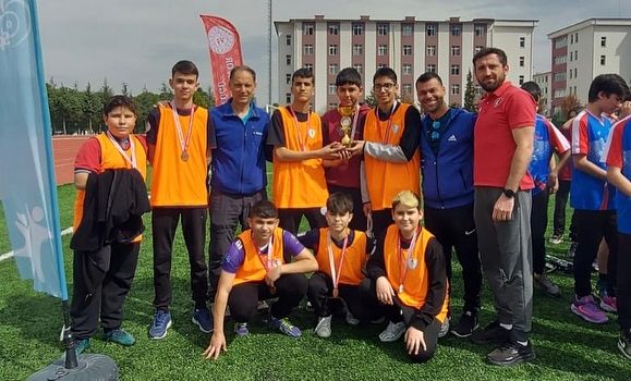 HOKEY YILDIZLAR MÜSABAKALARI TAMAMLANDI