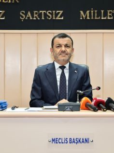 DENİZLİSPOR ‘EGO’LAR YÜZÜNDEN BU YERDE!