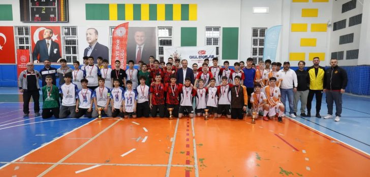 ÖDÜLLER DAĞITILDI