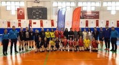 KADINLAR GÜNÜ TURNUVASINDA ÖDÜLLER DAĞITILDI