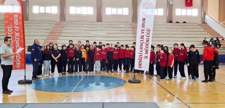 YEŞİLAY HAFTASI HEMSBALL ŞAMİYONASI SONA ERDİ