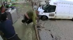 ARBEDEDE İTİLEN ADAM 2 METRELİK YERDEN DÜŞÜP KOMALIK OLDU