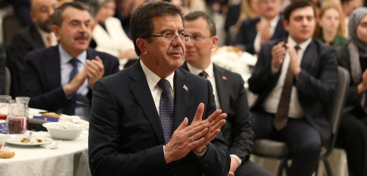 NİHAT ZEYBEKCİ CEVAP VERDİ