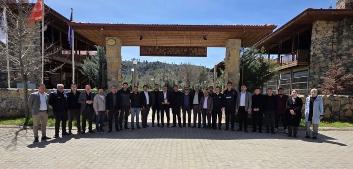 BEYAĞAÇ’TA SEVİLEN ZABITA KOMİSERİNE VEDA