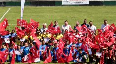 DENİZLİ’DE 23 NİSAN COŞKUSU FUTBOL TURNUVASIYLA BAŞLADI