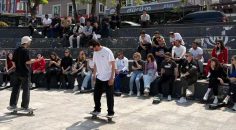 KAYKAY ADAY HAKEM KURSU SÜRÜYOR