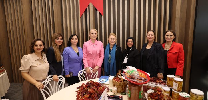 DEMET SABANCI ÇETİNDOĞAN GİRİŞİMCİ KADINLARLA BULUŞTU