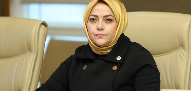 ÜN: BENİM SİZDEN ALACAK ÇEVRE DERSİM YOK