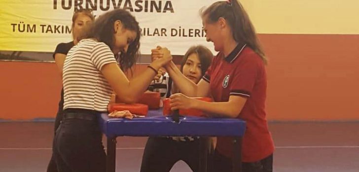 BİLEK GÜREŞİ HEYECANI DENİZLİ’DE YAŞANACAK