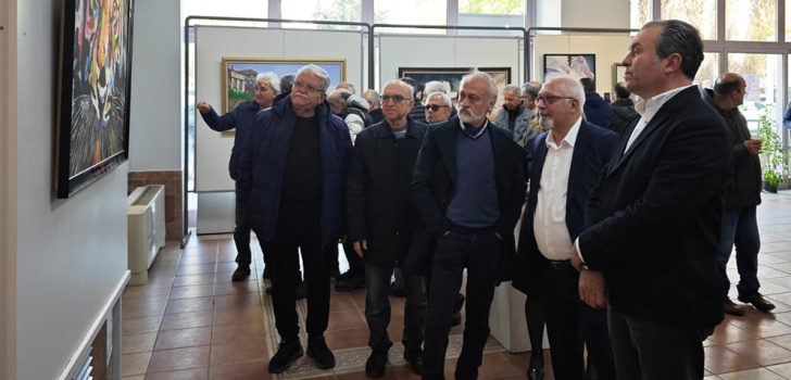 İLHAN KENDİR’İN YAĞLIBOYA TABLOLARI SANATSEVERLERLE BULUŞTU